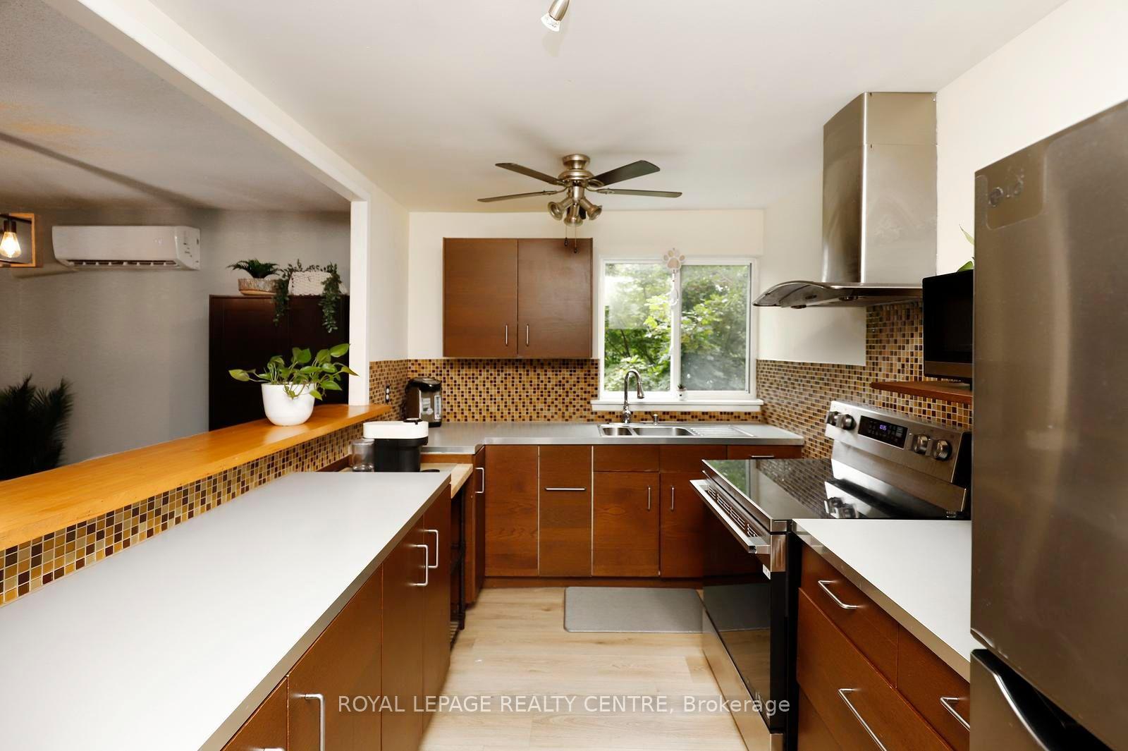 Photo 1 of Unit 269, 3060 Constitution Boulevard, Mississauga, Applewood — HOMEH