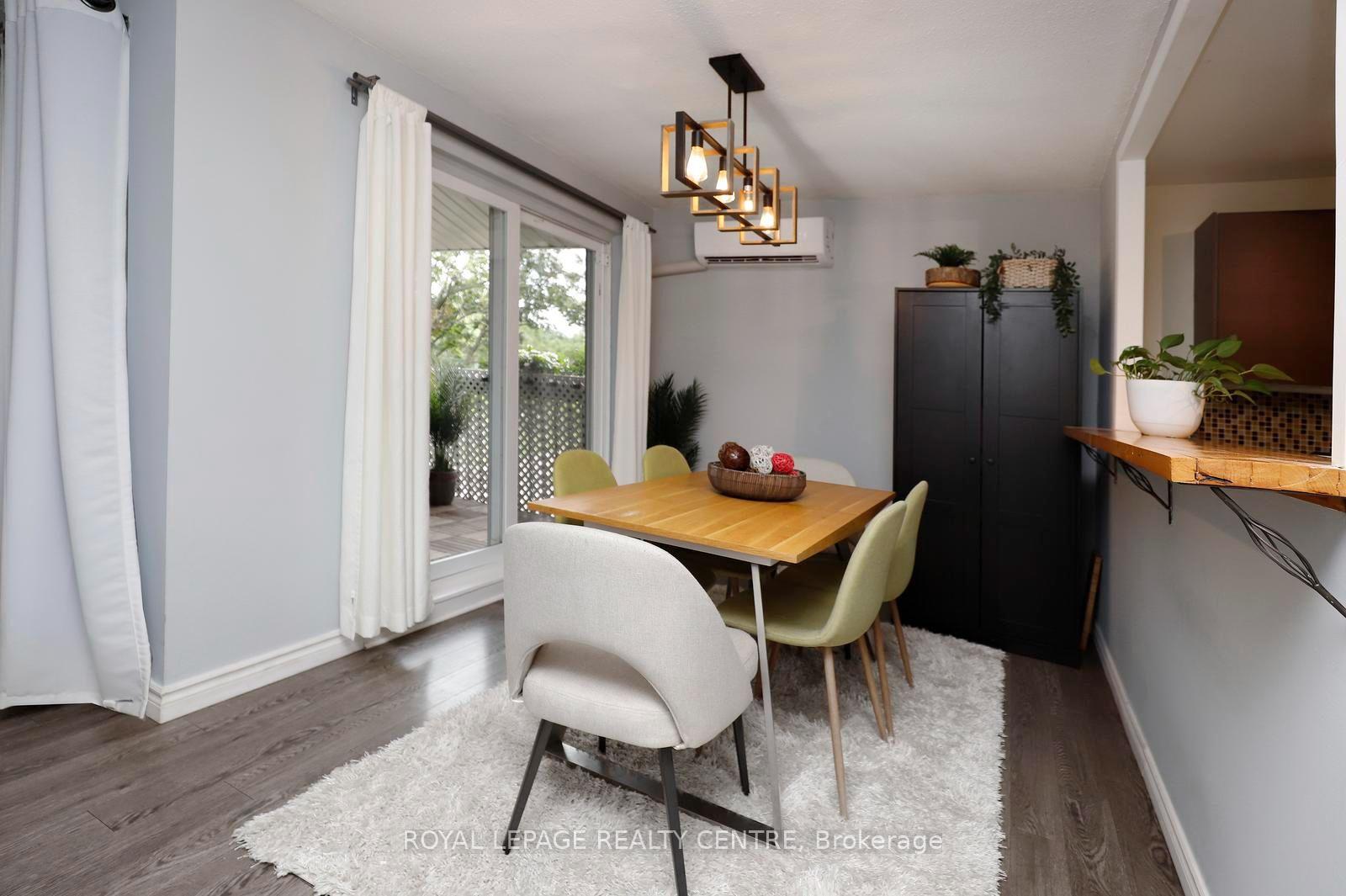 Photo 11 of Unit 269, 3060 Constitution Boulevard, Mississauga, Applewood — HOMEH