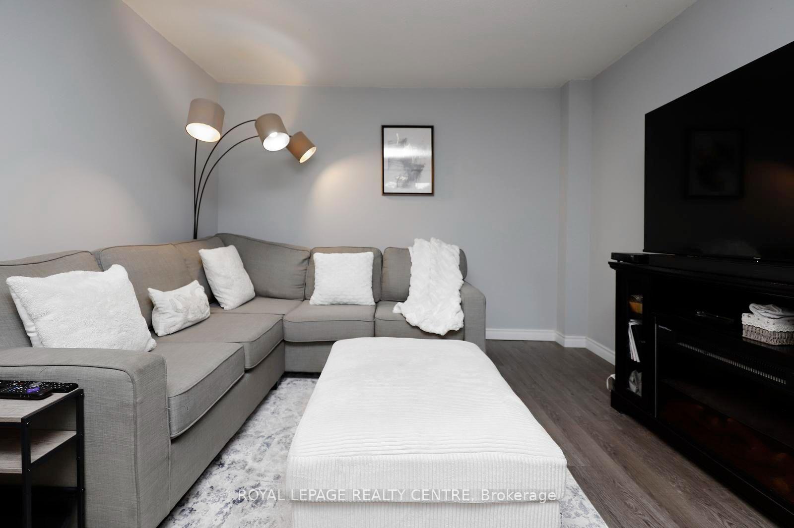 Photo 21 of Unit 269, 3060 Constitution Boulevard, Mississauga, Applewood — HOMEH