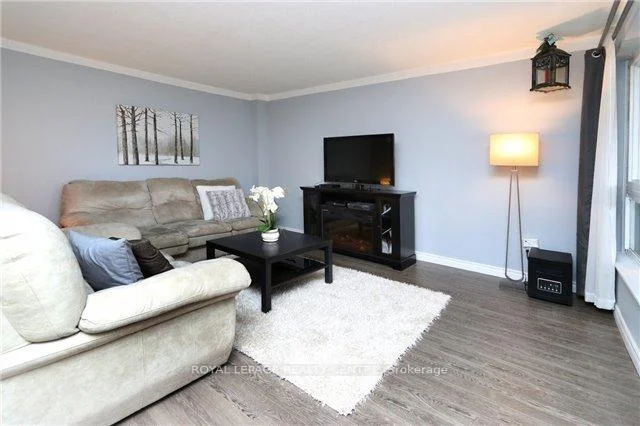 Photo 14 of Unit 269, 3060 Constitution Boulevard, Mississauga, Applewood — HOMEH