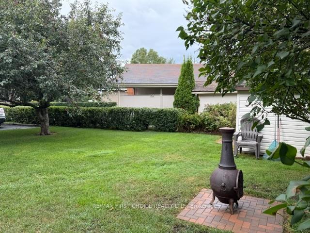Photo 7 of 153 Windsor Street, Thunder Bay, Forest Park — HOMEH
