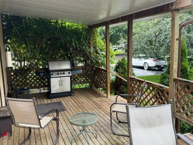 Photo 12 of 153 Windsor Street, Thunder Bay, Forest Park — HOMEH