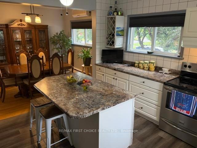 Photo 19 of 153 Windsor Street, Thunder Bay, Forest Park — HOMEH