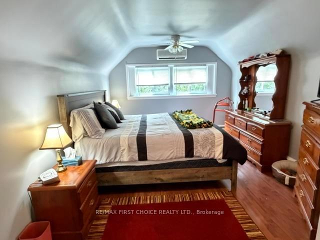 Photo 30 of 153 Windsor Street, Thunder Bay, Forest Park — HOMEH