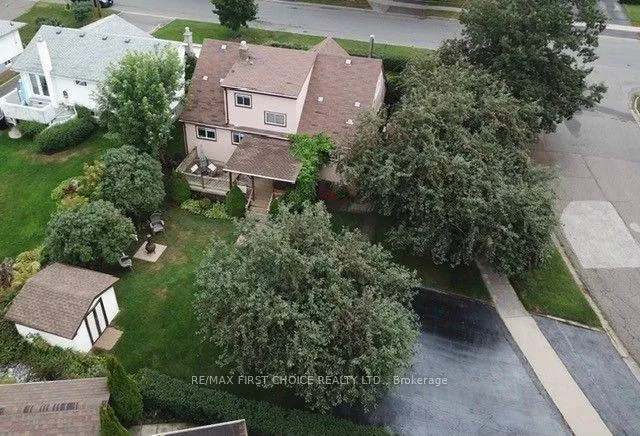 Photo 9 of 153 Windsor Street, Thunder Bay, Forest Park — HOMEH