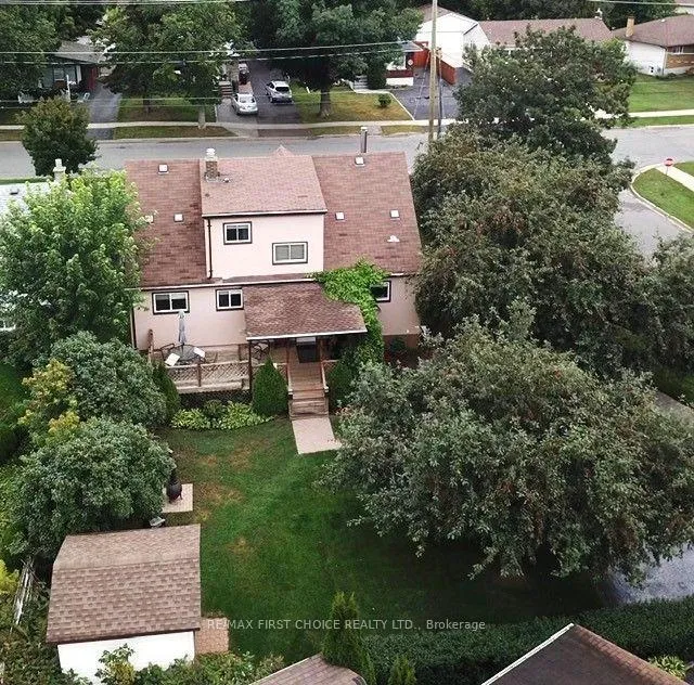 Photo 10 of 153 Windsor Street, Thunder Bay, Forest Park — HOMEH