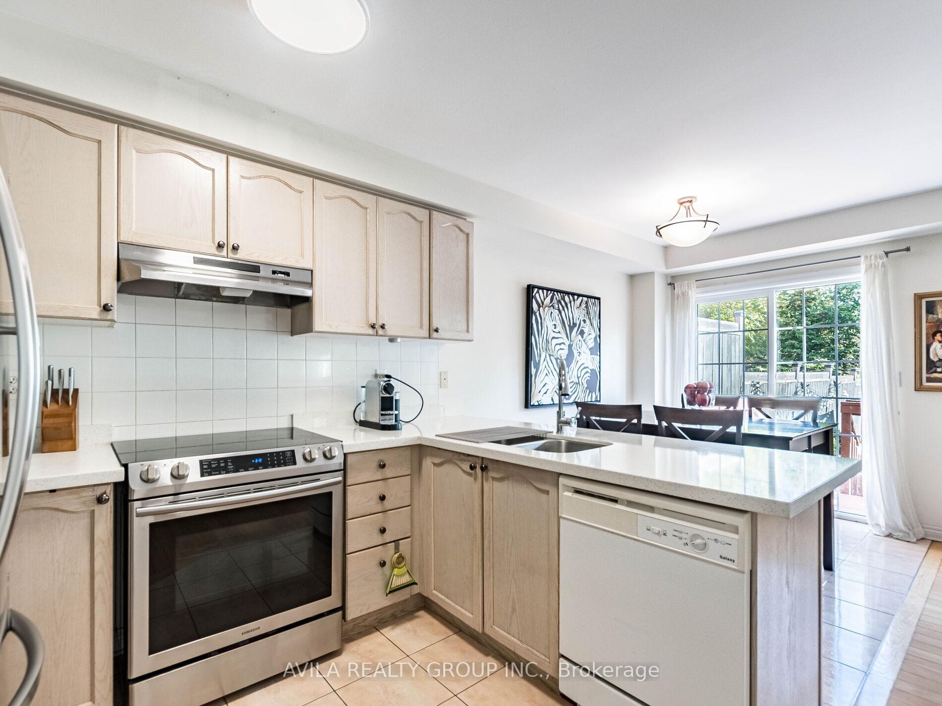 Photo 16 of 5 Copperfield Road, Brampton, Sandringham-Wellington — HOMEH