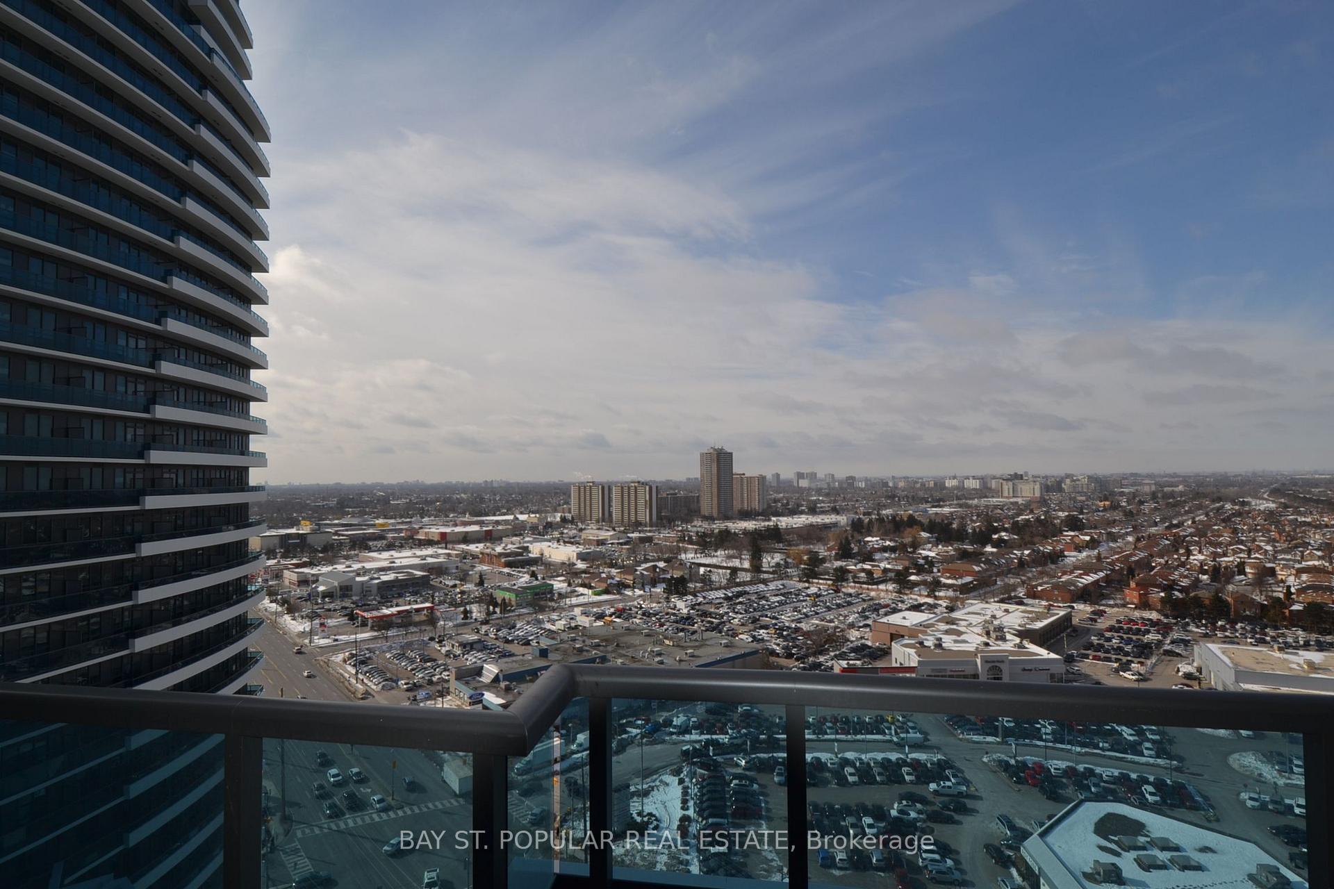 Photo 5 of Unit 1810, 7171 Yonge Street, Markham, Grandview — HOMEH