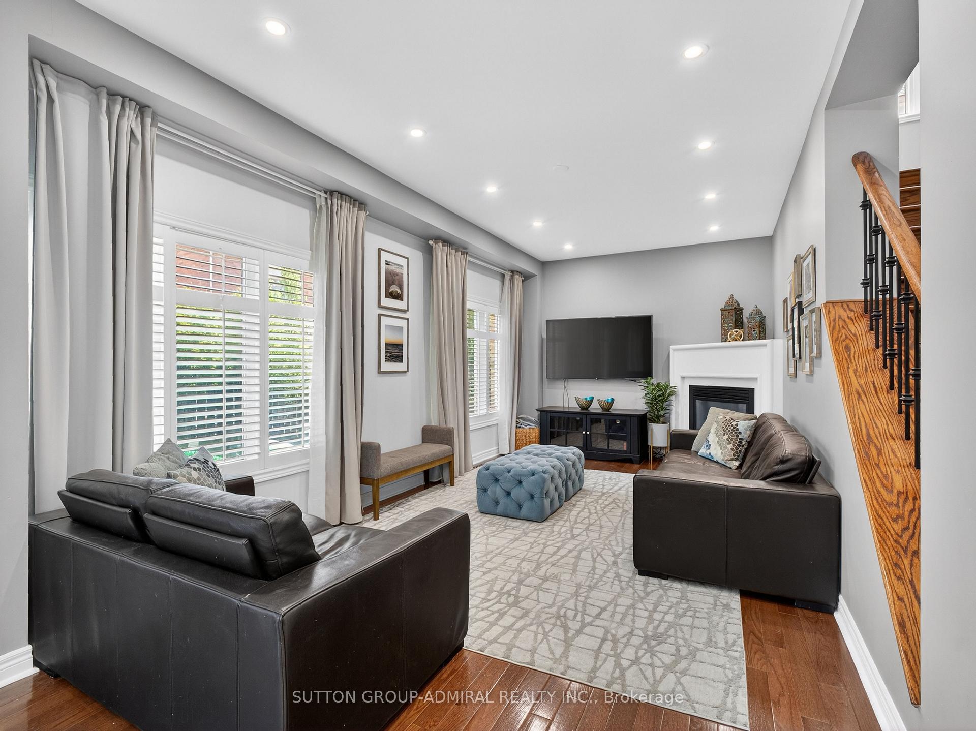 Photo 17 of 45 Gamla Road, Vaughan, Patterson — HOMEH