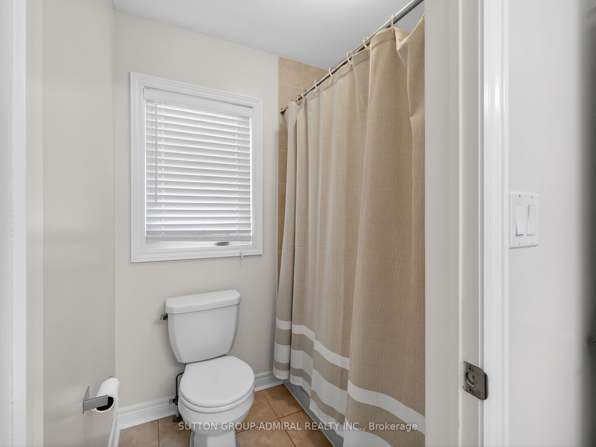Photo 30 of 45 Gamla Road, Vaughan, Patterson — HOMEH