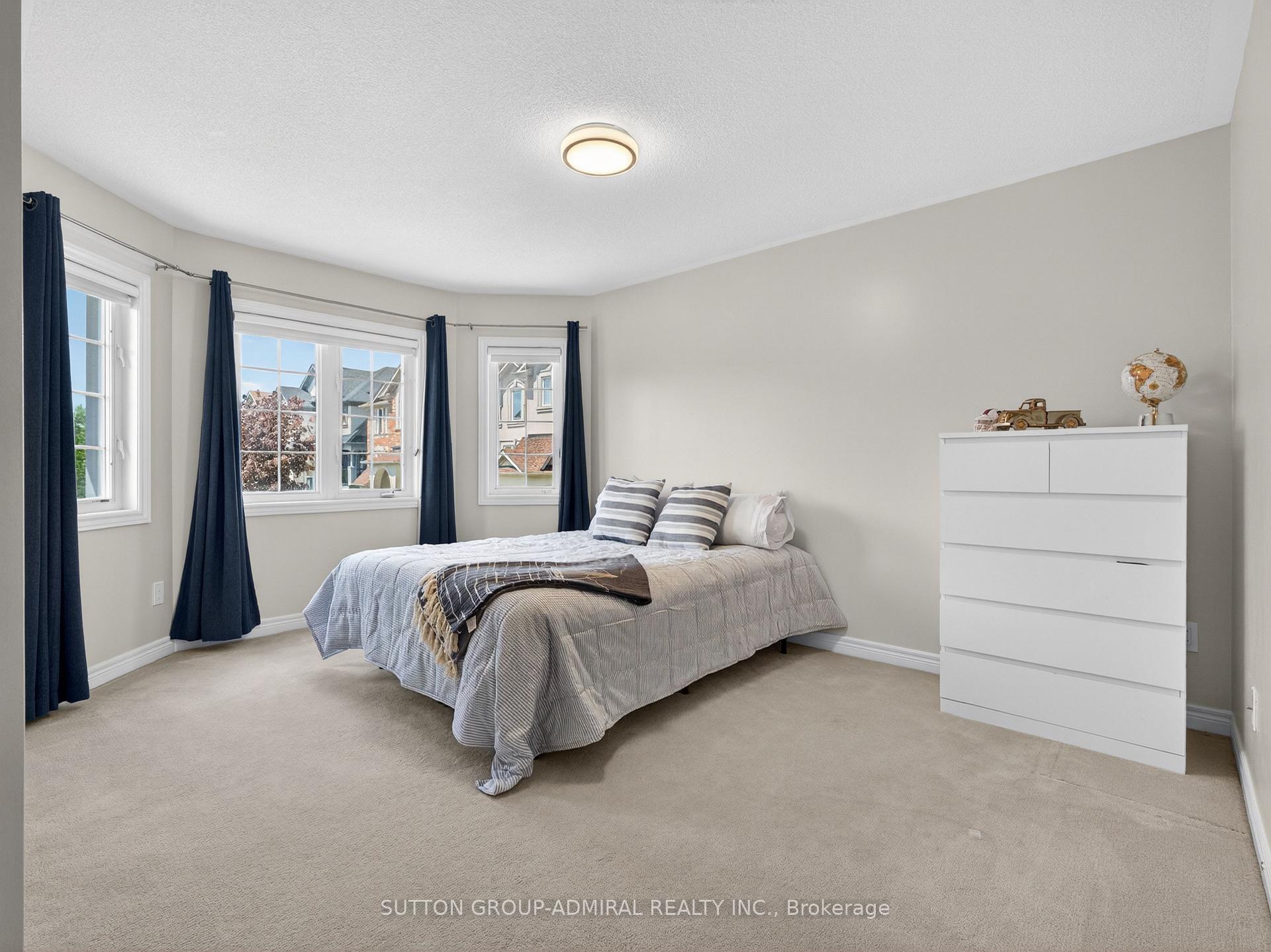 Photo 31 of 45 Gamla Road, Vaughan, Patterson — HOMEH