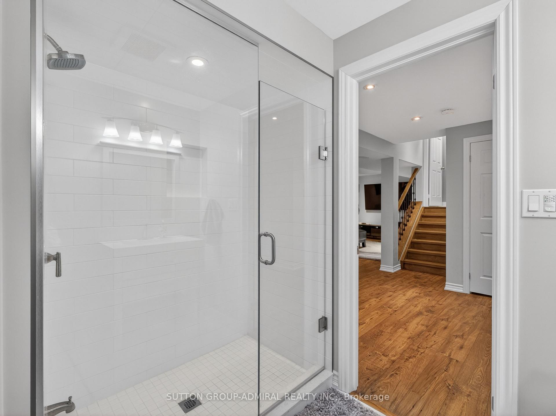 Photo 40 of 45 Gamla Road, Vaughan, Patterson — HOMEH