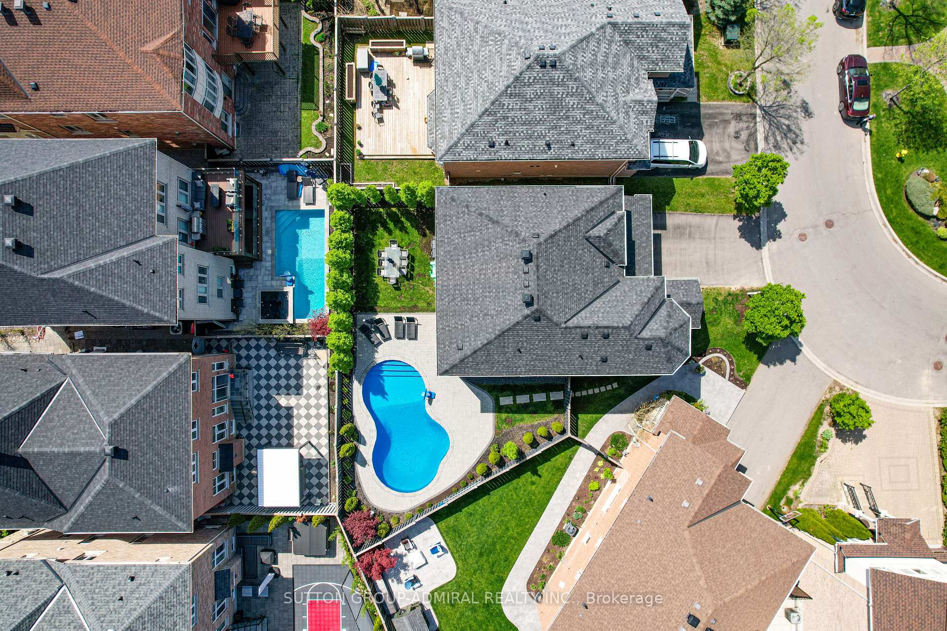 Photo 44 of 45 Gamla Road, Vaughan, Patterson — HOMEH