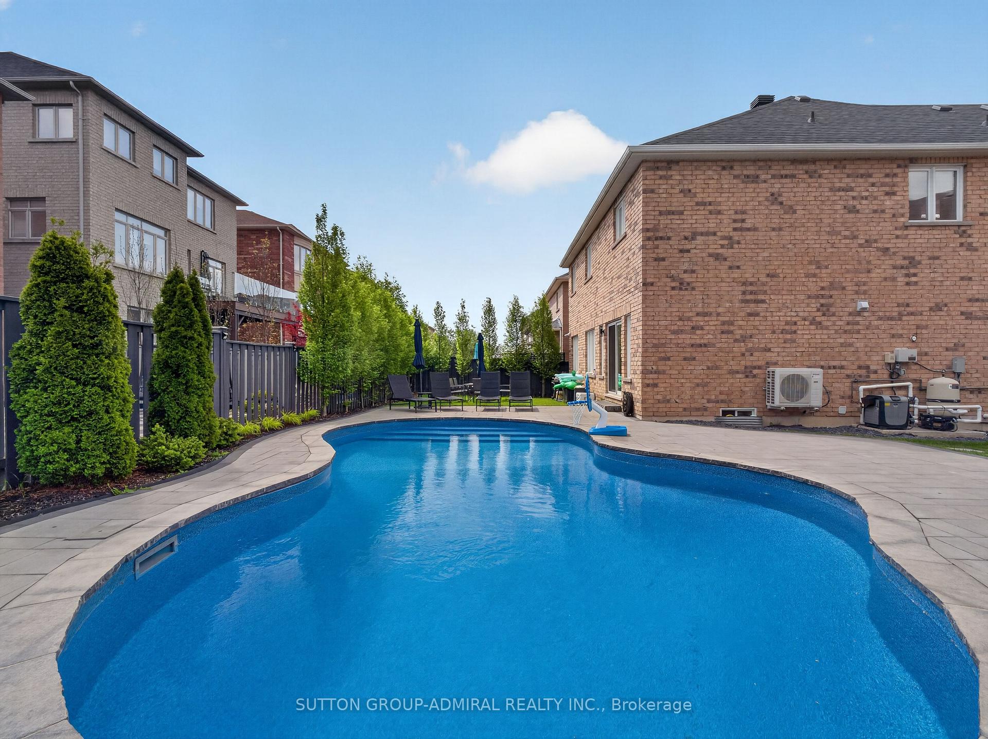 Photo 45 of 45 Gamla Road, Vaughan, Patterson — HOMEH