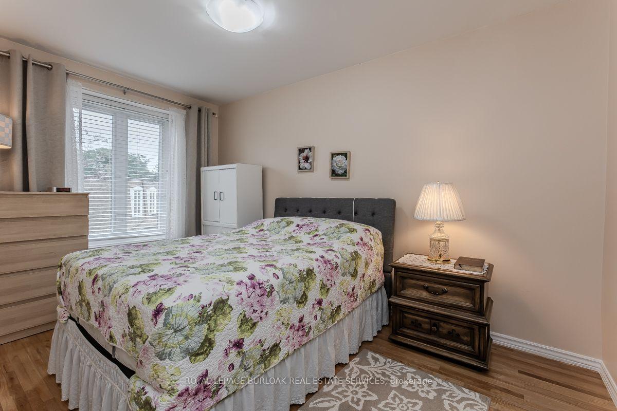 Photo 17 of 1526 Westminster Place, Burlington, Mountainside — HOMEH