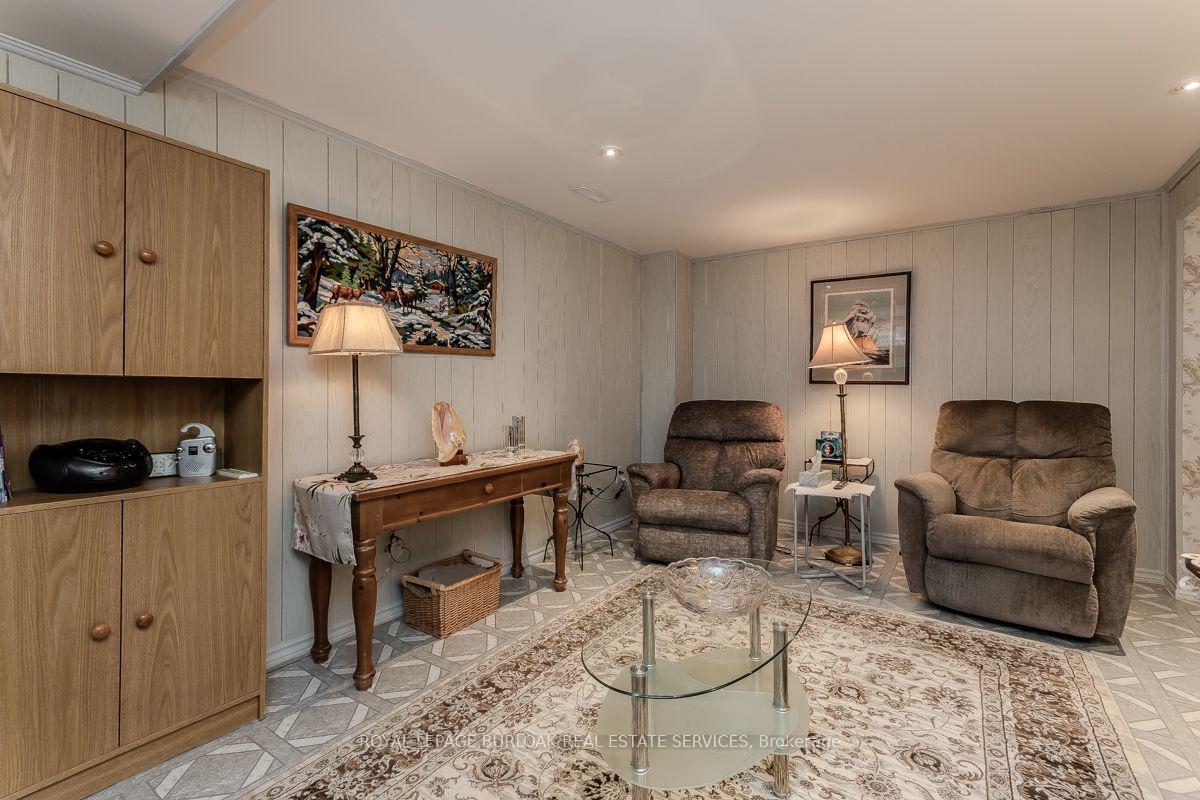 Photo 22 of 1526 Westminster Place, Burlington, Mountainside — HOMEH
