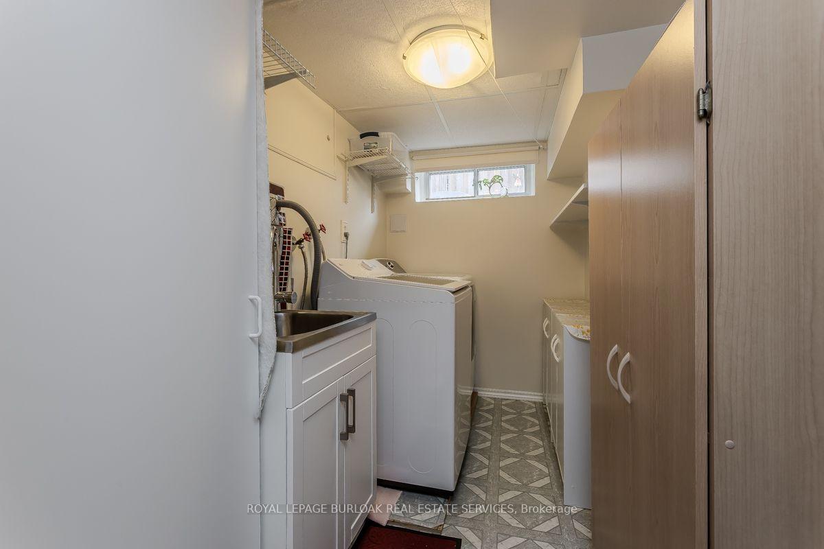 Photo 25 of 1526 Westminster Place, Burlington, Mountainside — HOMEH