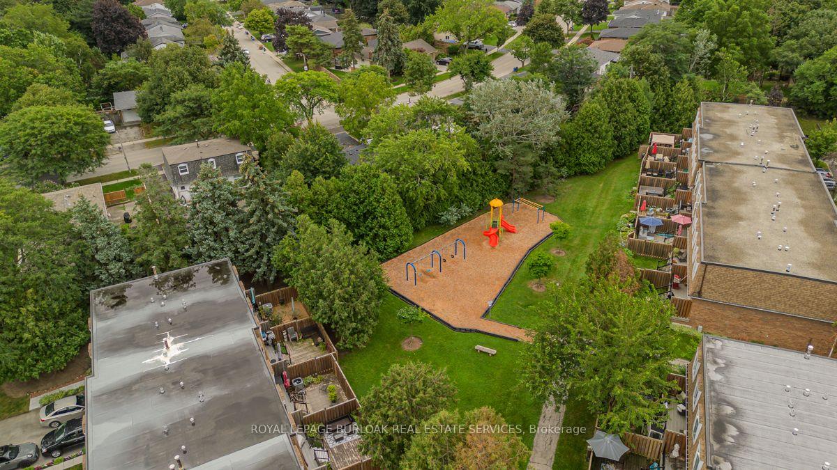 Photo 35 of 1526 Westminster Place, Burlington, Mountainside — HOMEH