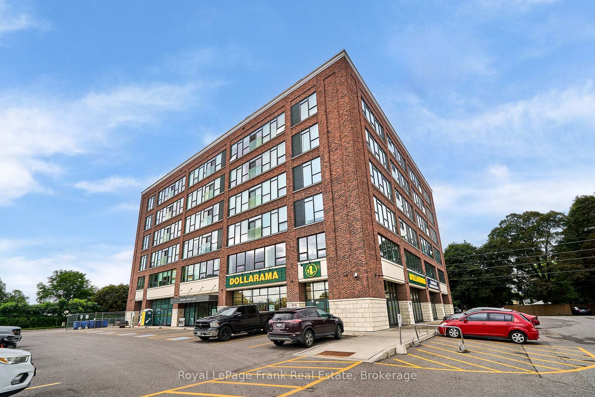 Photo 1 of Unit 610, 109 King Avenue E, Clarington, Newcastle — HOMEH