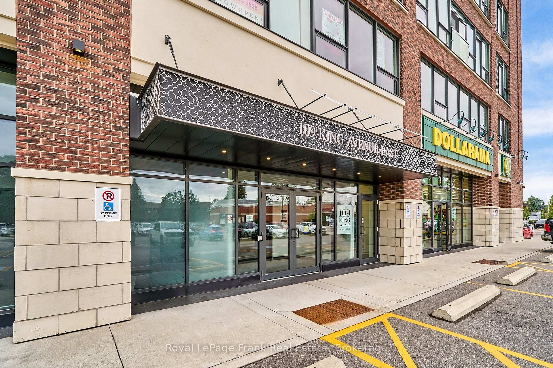 Photo 4 of Unit 610, 109 King Avenue E, Clarington, Newcastle — HOMEH