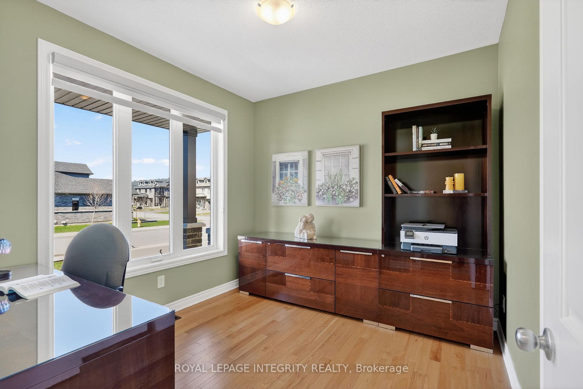 Photo 4 of 724 Parade Drive, Ottawa, Stittsville (South) — HOMEH