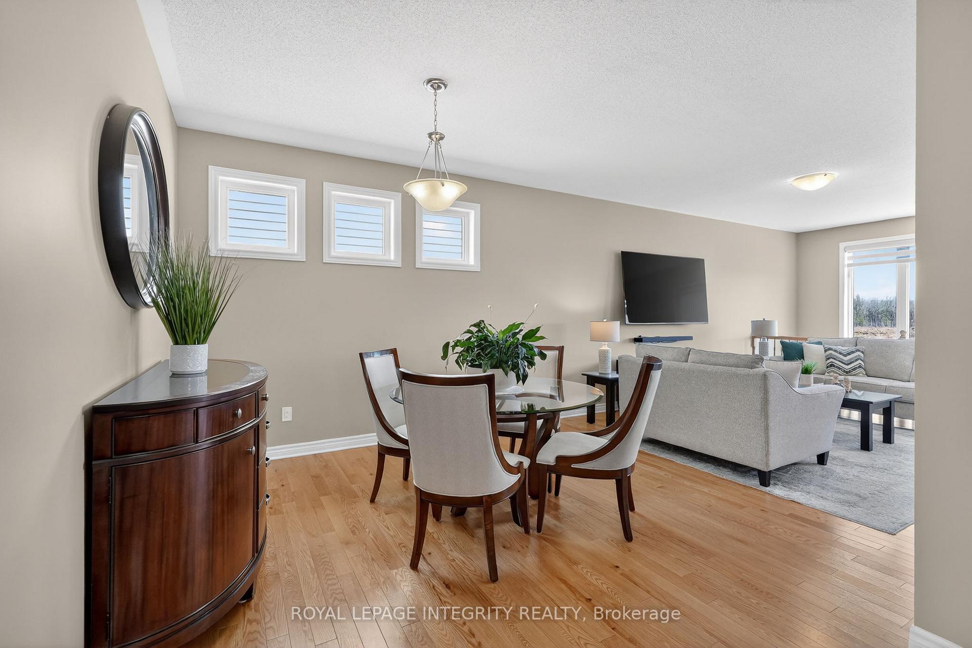 Photo 7 of 724 Parade Drive, Ottawa, Stittsville (South) — HOMEH