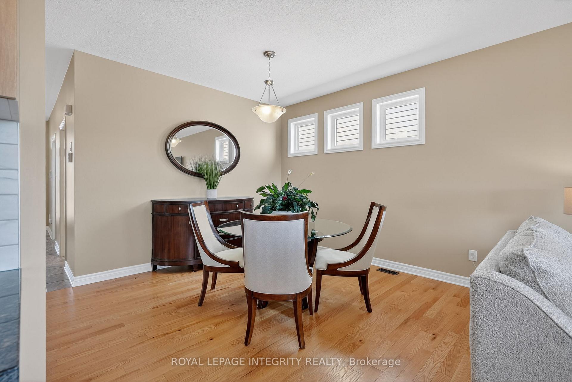 Photo 8 of 724 Parade Drive, Ottawa, Stittsville (South) — HOMEH