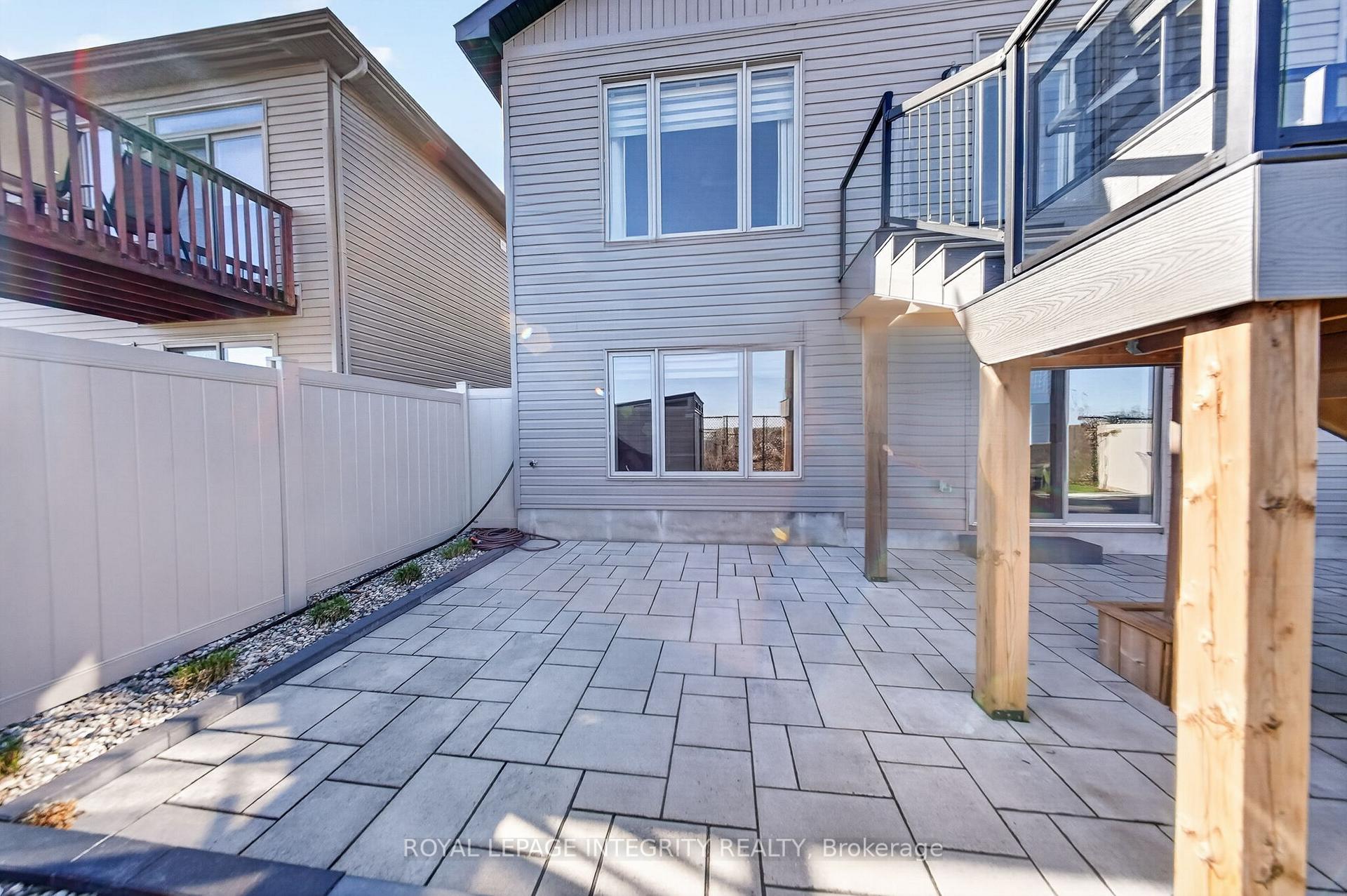 Photo 46 of 724 Parade Drive, Ottawa, Stittsville (South) — HOMEH
