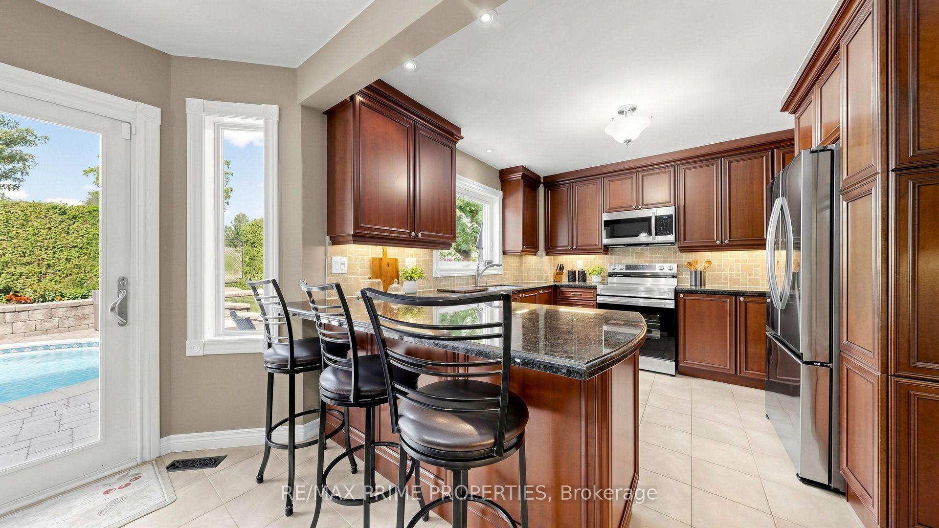 Photo 11 of 15 Marsh Street, Richmond Hill, North Richvale — HOMEH