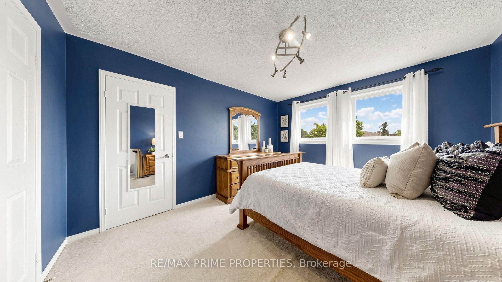 Photo 28 of 15 Marsh Street, Richmond Hill, North Richvale — HOMEH