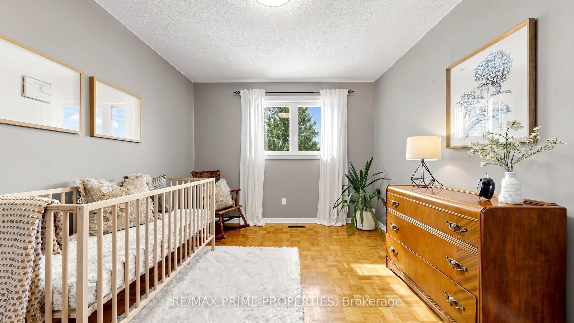 Photo 32 of 15 Marsh Street, Richmond Hill, North Richvale — HOMEH