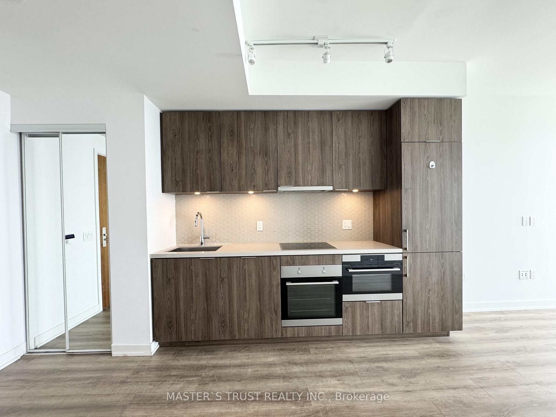 Photo 3 of Unit 2503, 15 Queens Quay E, Toronto, Waterfront Communities — HOMEH