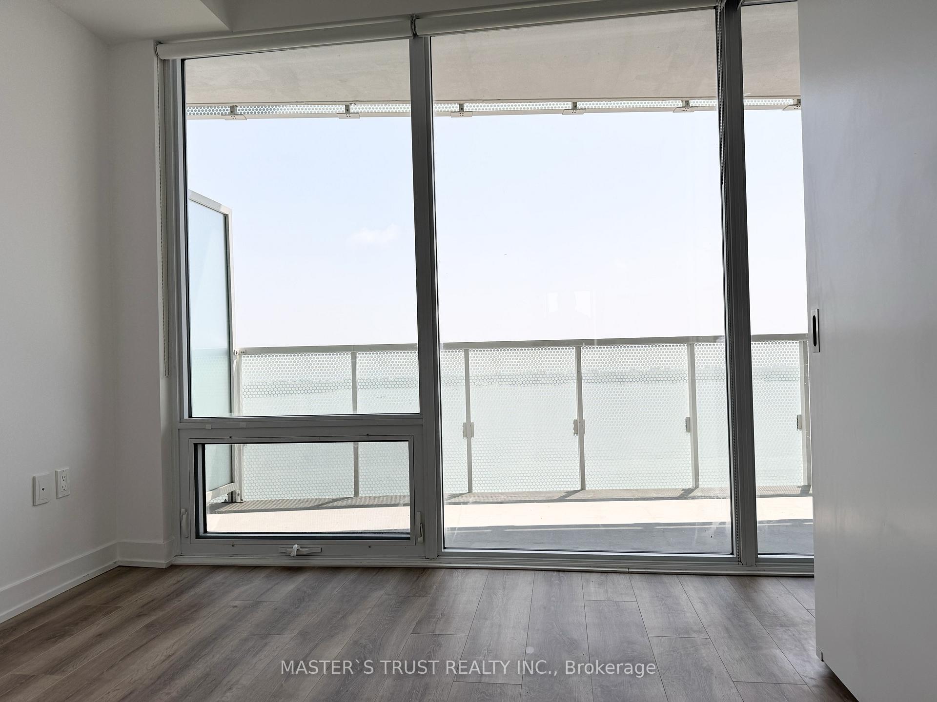 Photo 4 of Unit 2503, 15 Queens Quay E, Toronto, Waterfront Communities — HOMEH
