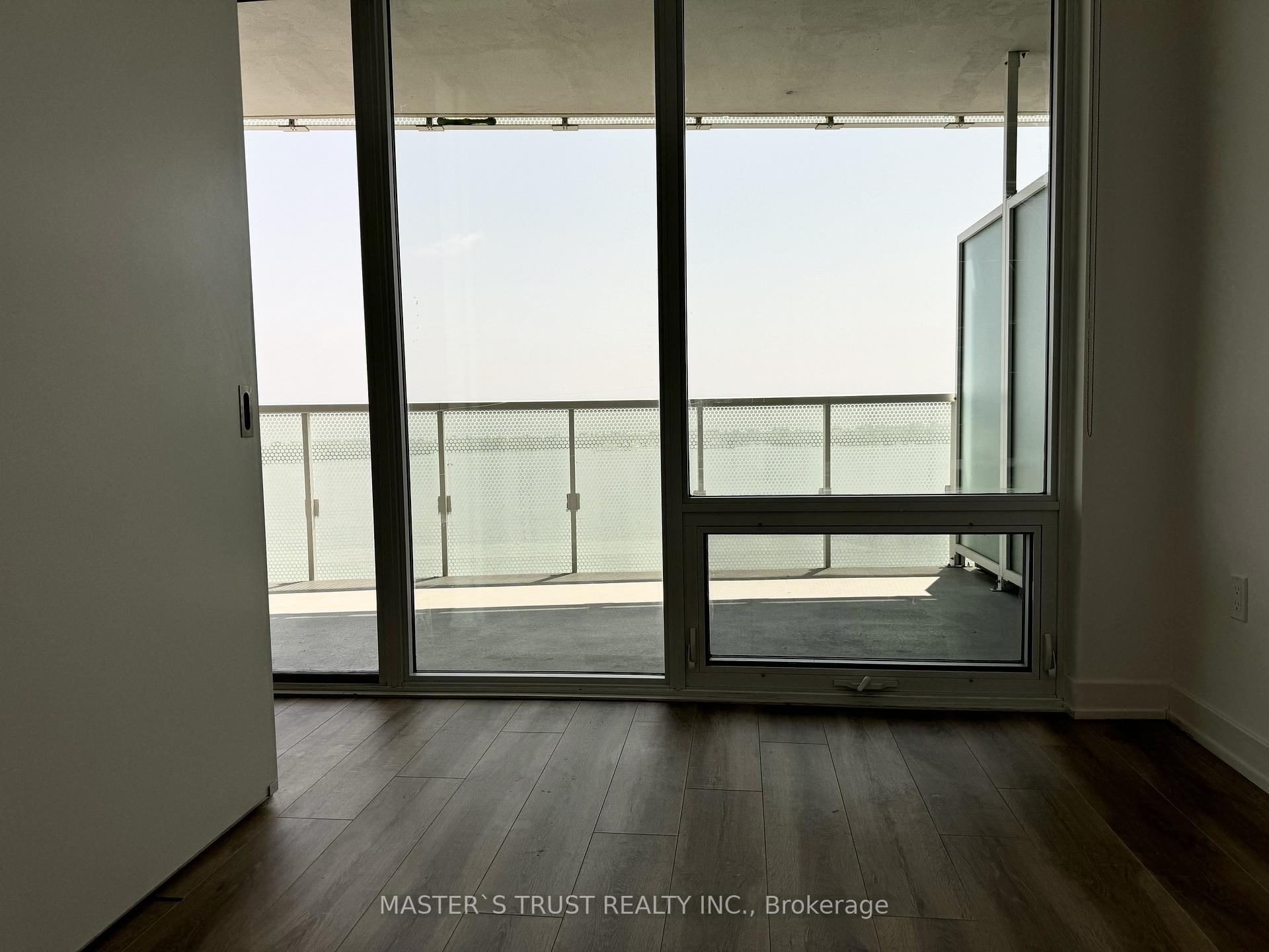 Photo 5 of Unit 2503, 15 Queens Quay E, Toronto, Waterfront Communities — HOMEH
