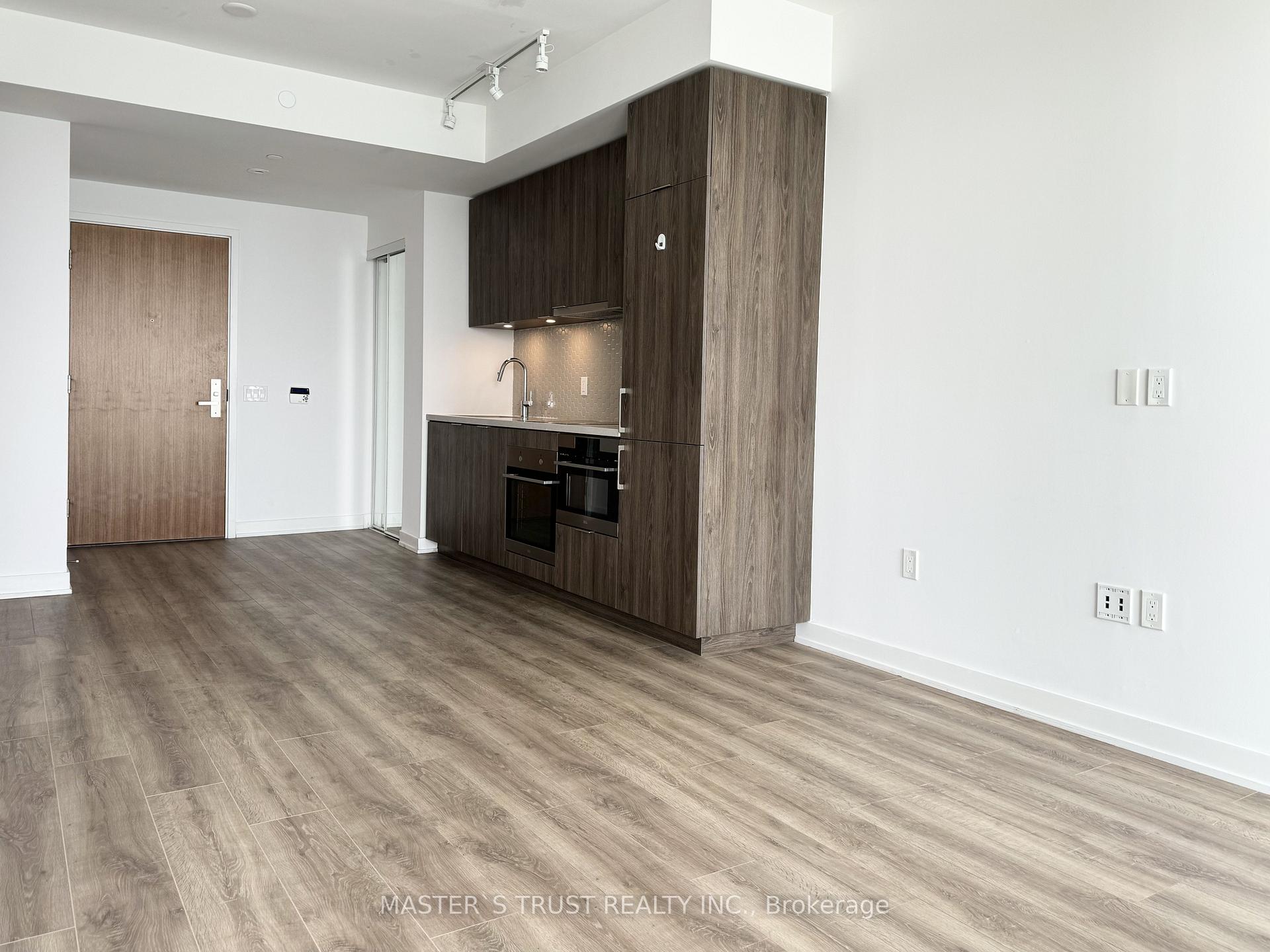 Photo 14 of Unit 2503, 15 Queens Quay E, Toronto, Waterfront Communities — HOMEH