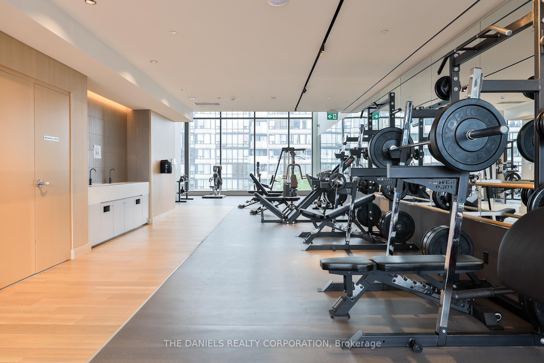 Photo 16 of Unit 4512, 395 Square One Drive, Mississauga, City Centre — HOMEH