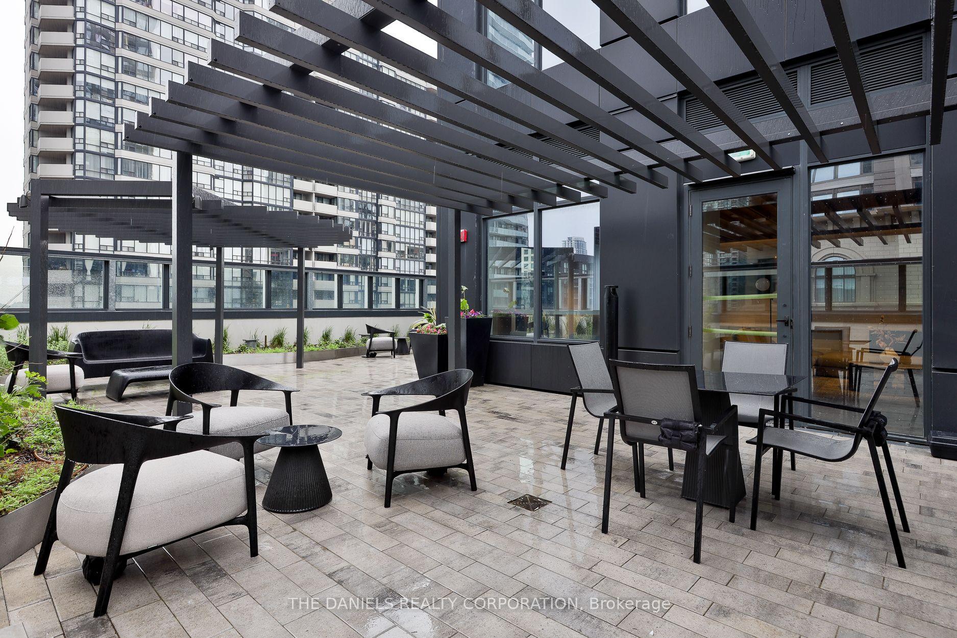 Photo 21 of Unit 4512, 395 Square One Drive, Mississauga, City Centre — HOMEH