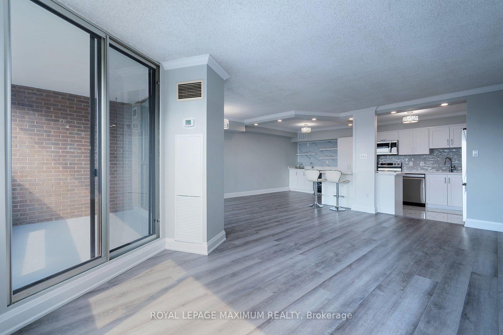 Photo 3 of Unit 1205, 50 Elm Drive E, Mississauga, Mississauga Valleys — HOMEH