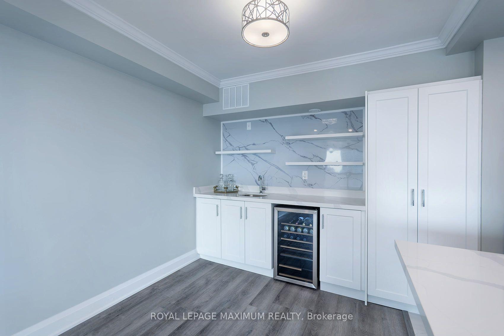 Photo 9 of Unit 1205, 50 Elm Drive E, Mississauga, Mississauga Valleys — HOMEH