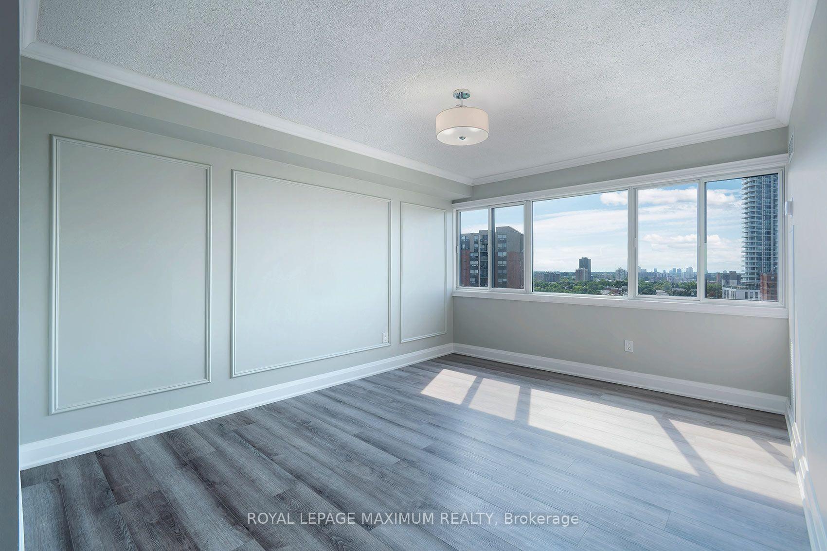 Photo 11 of Unit 1205, 50 Elm Drive E, Mississauga, Mississauga Valleys — HOMEH