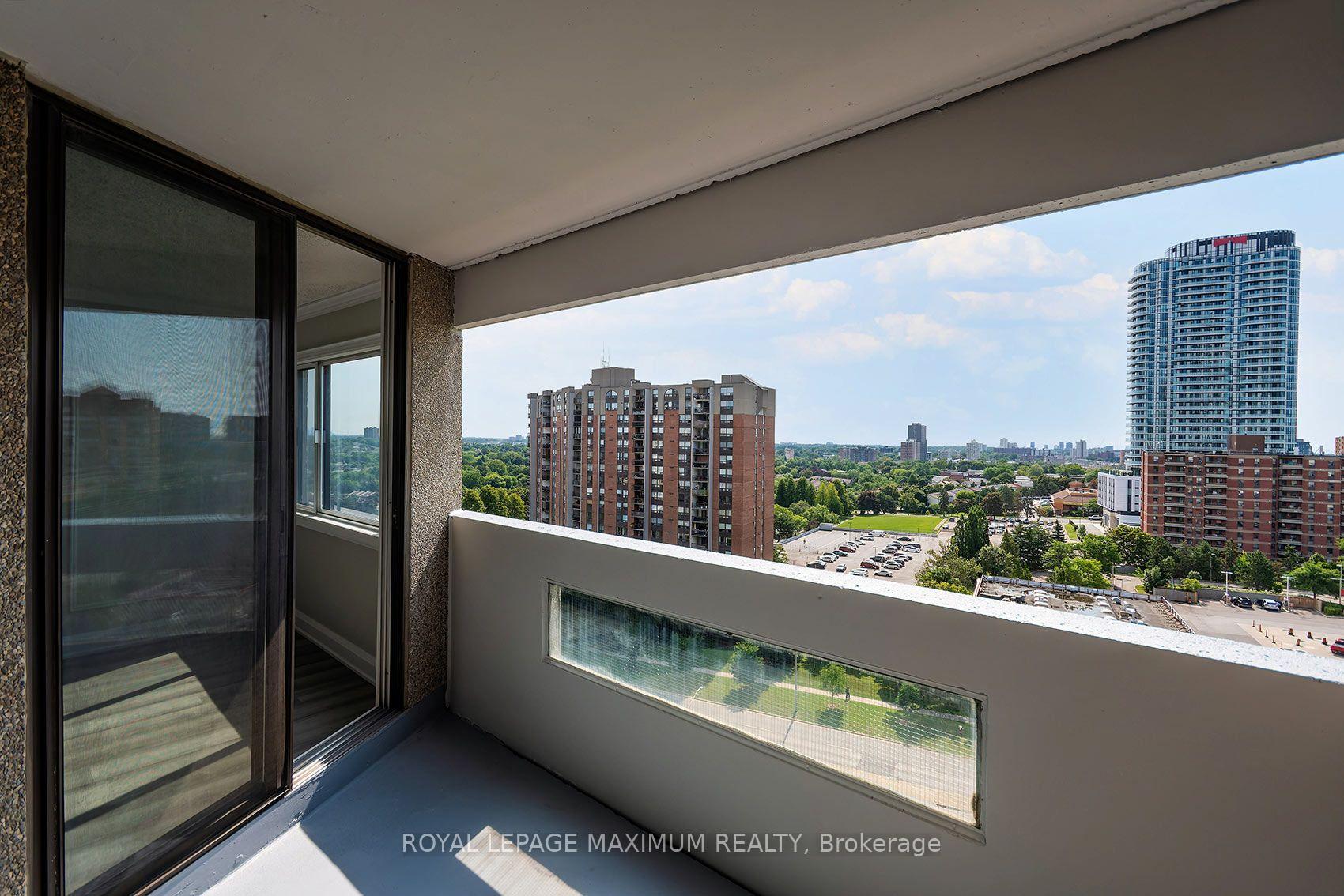 Photo 16 of Unit 1205, 50 Elm Drive E, Mississauga, Mississauga Valleys — HOMEH