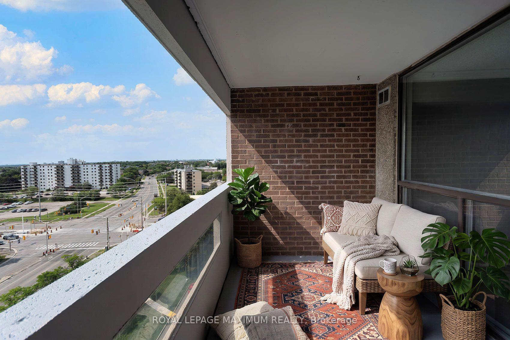 Photo 18 of Unit 1205, 50 Elm Drive E, Mississauga, Mississauga Valleys — HOMEH