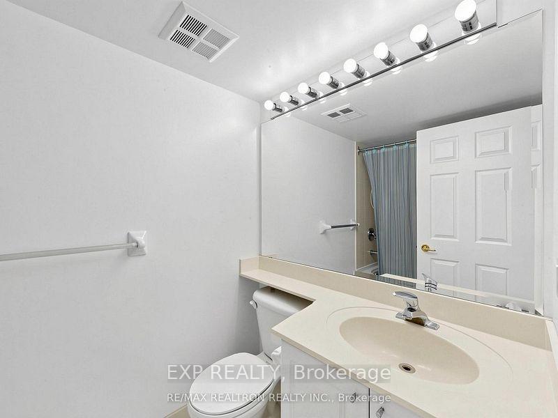 Photo 2 of Unit 702, 11 Lee Centre Drive, Scarborough, Woburn — HOMEH