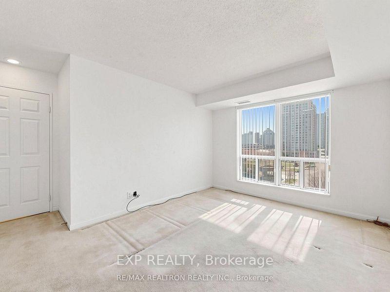 Photo 14 of Unit 702, 11 Lee Centre Drive, Scarborough, Woburn — HOMEH