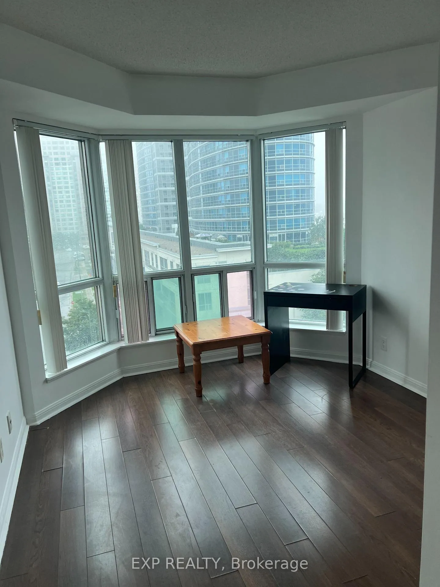 Photo 24 of Unit 702, 11 Lee Centre Drive, Scarborough, Woburn — HOMEH