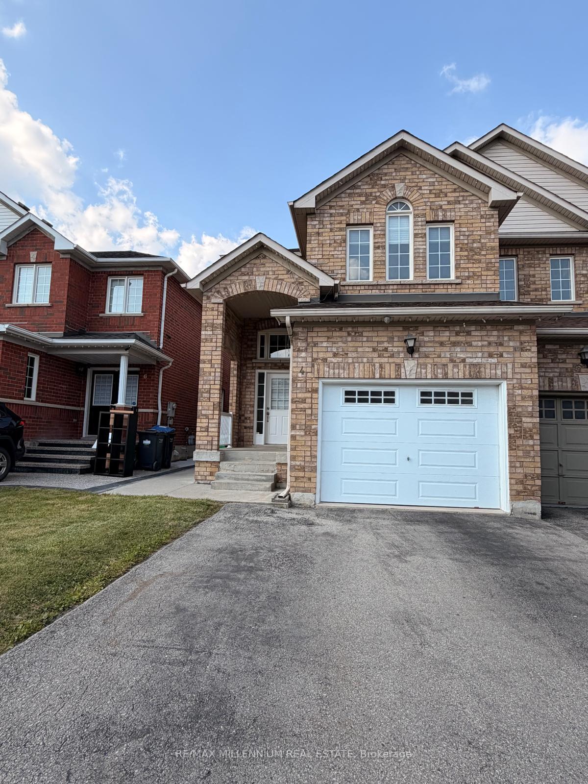 Photo 1 of 4 Flower Trail, Brampton, Bram East — HOMEH