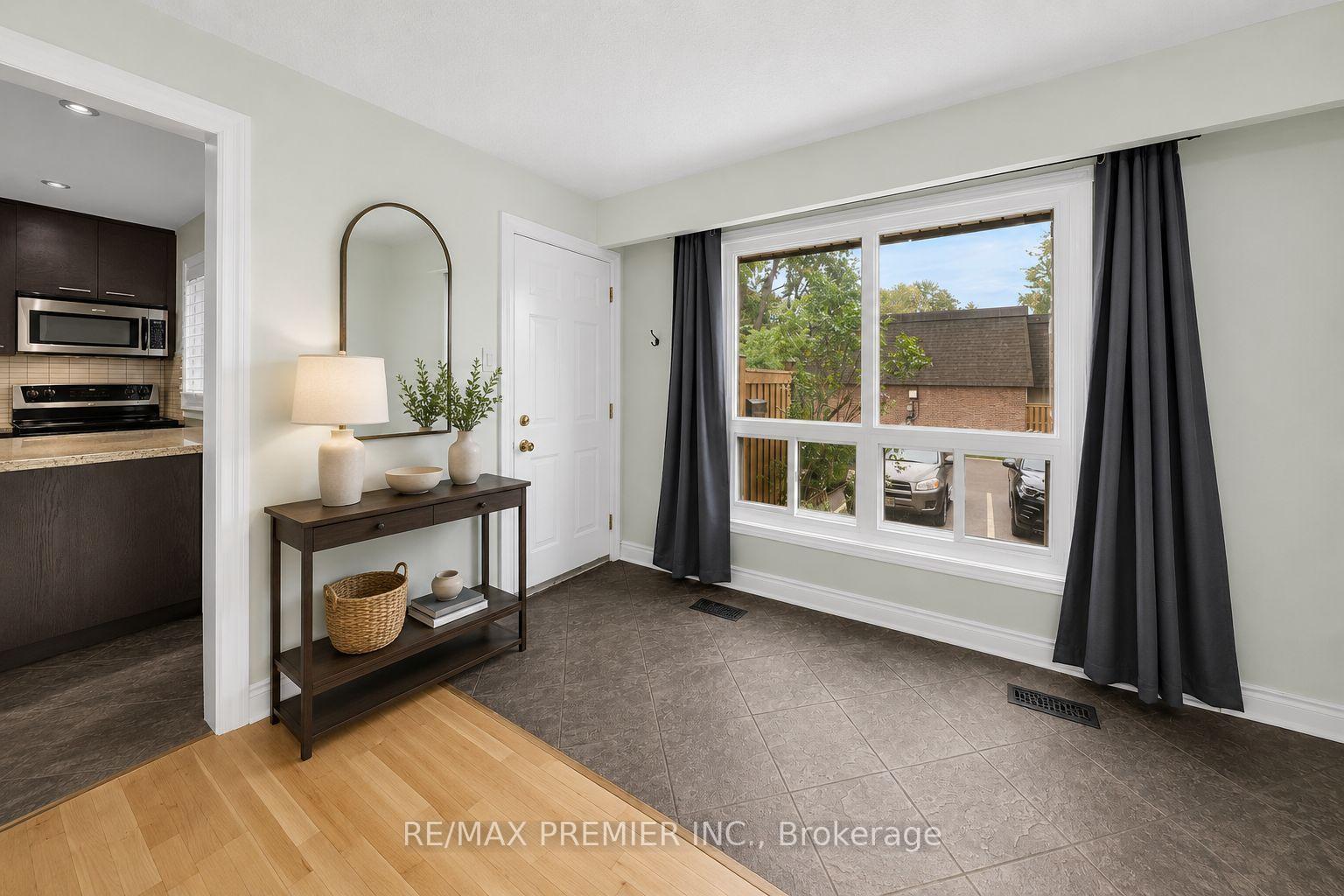 Photo 6 of 485 Timber Lane, Burlington, Appleby — HOMEH
