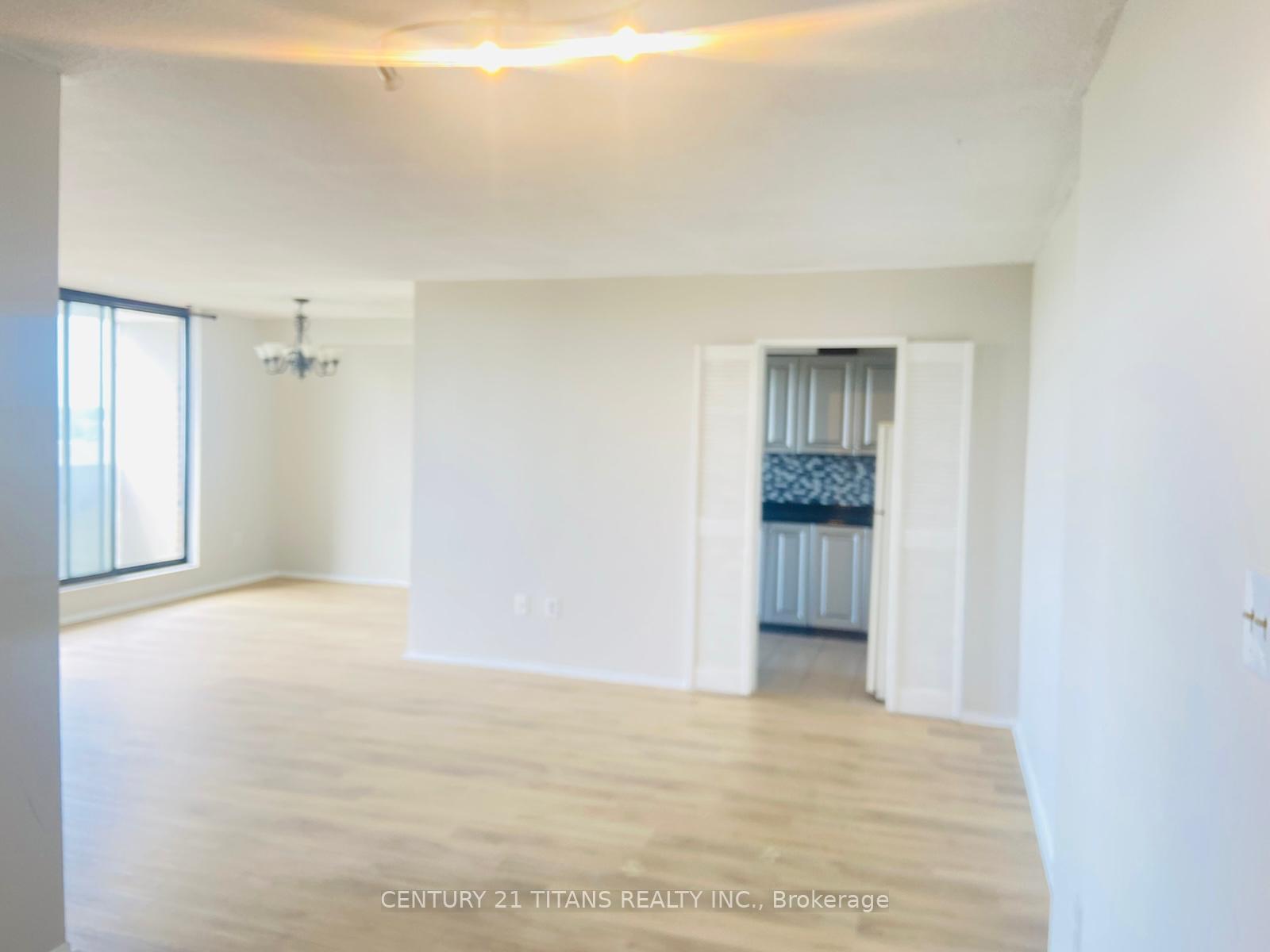 Photo of Unit 907, 301 Prudential Drive