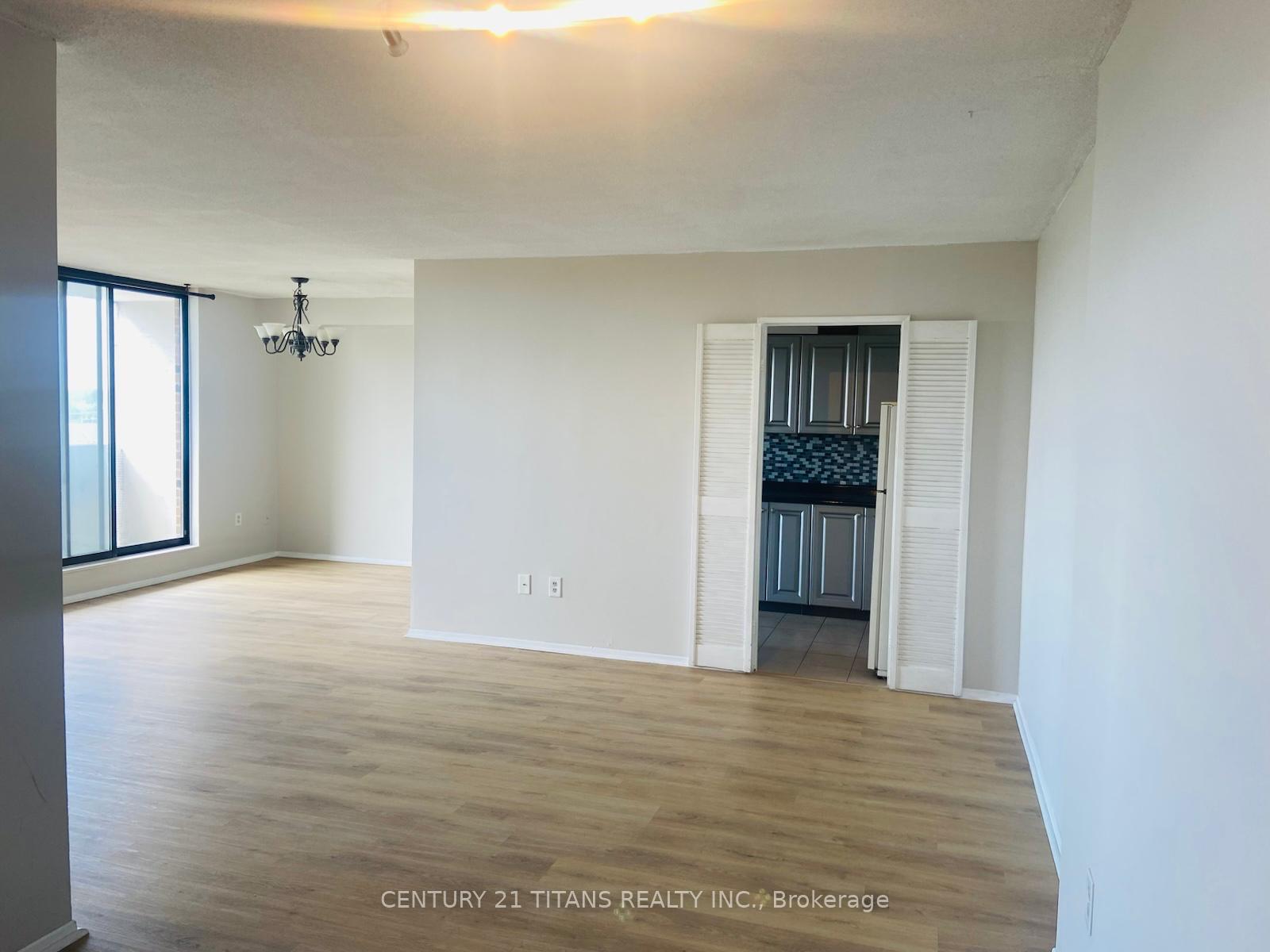 Photo 2 of Unit 907, 301 Prudential Drive, Scarborough, Dorset Park — HOMEH