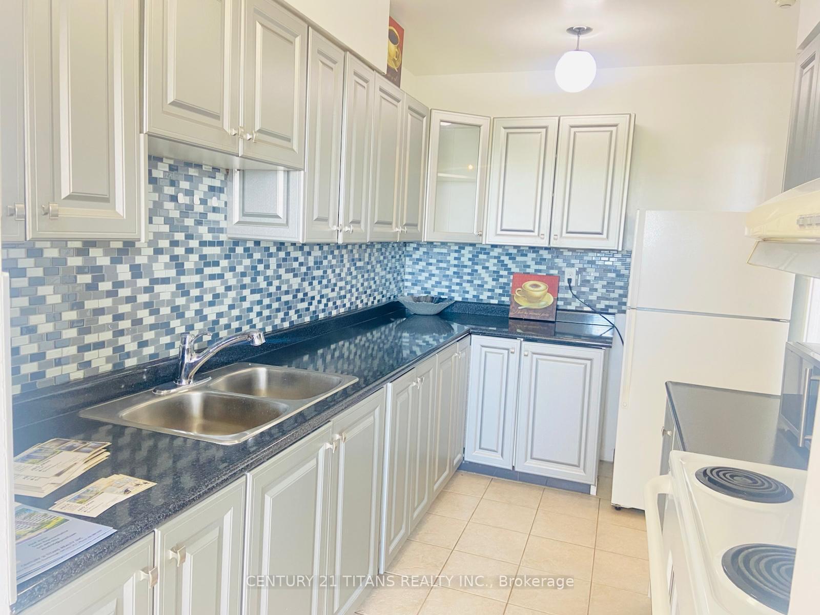 Photo 4 of Unit 907, 301 Prudential Drive, Scarborough, Dorset Park — HOMEH